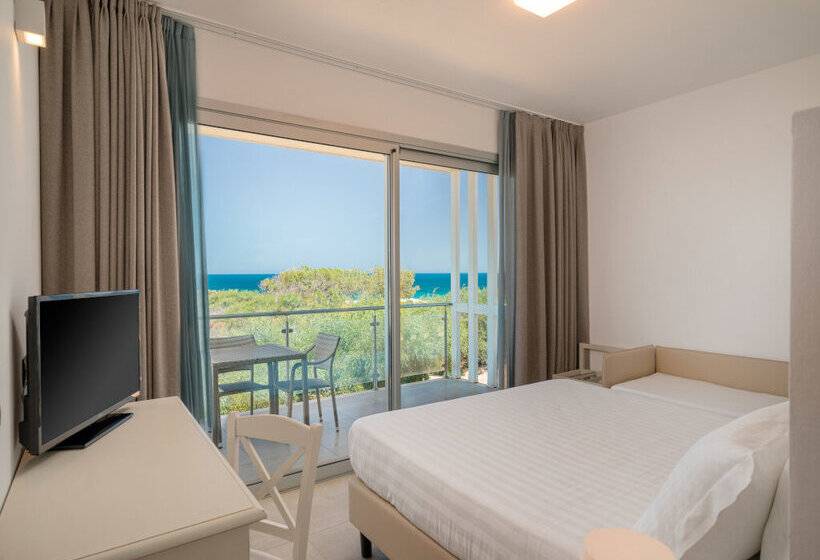 Семейный Номер Вид на Море, Bellevue Sardinia Resort, Affiliated by Meliá