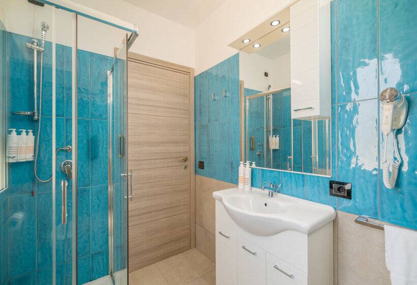 Семейный Номер Вид на Море, Bellevue Sardinia Resort, Affiliated by Meliá