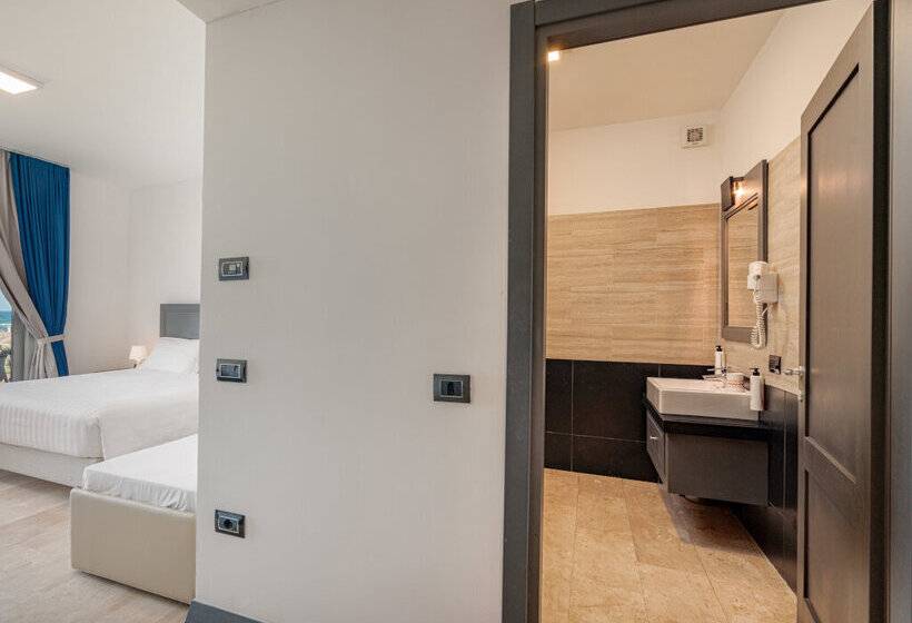 Семейный Номер Вид на Сад, Bellevue Sardinia Resort, Affiliated by Meliá