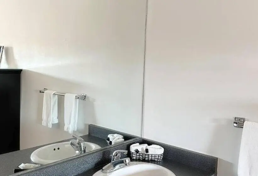 Standard-huone, Riverside Suites