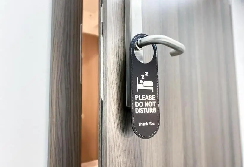 سوییت جونیور با بالکن, Arus Hotels