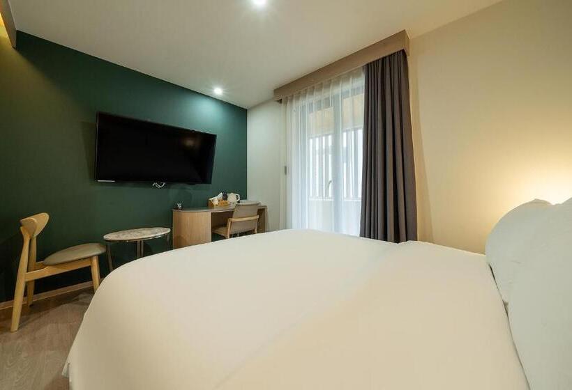 غرفة بريميوم مع تراس, Hound Hotel Gimhae Samgye
