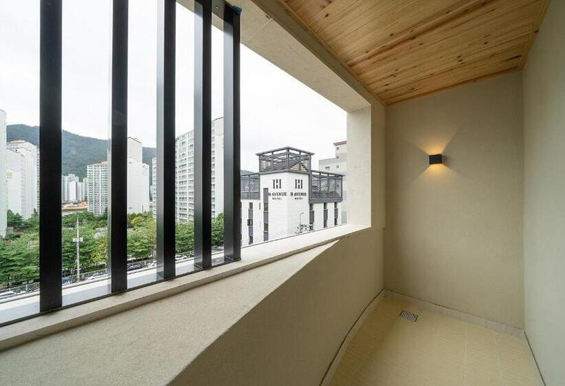 غرفة بريميوم مع تراس, Hound Hotel Gimhae Samgye