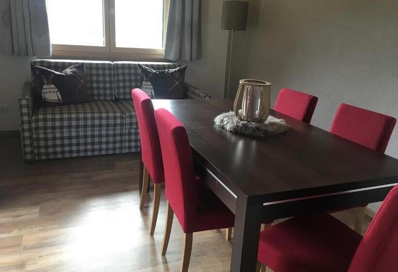 舒适两卧公寓, Apart Hotel Arno