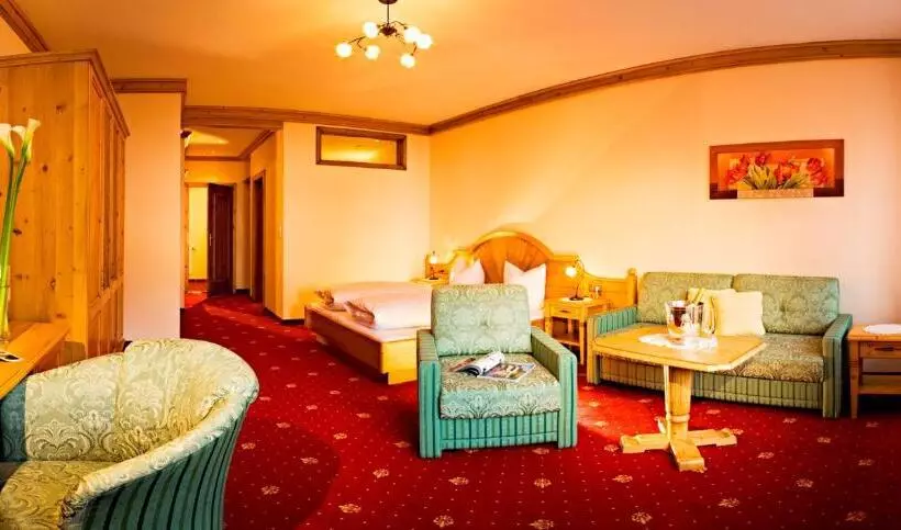 ジュニアスイート, Apart Hotel Garni Strasser