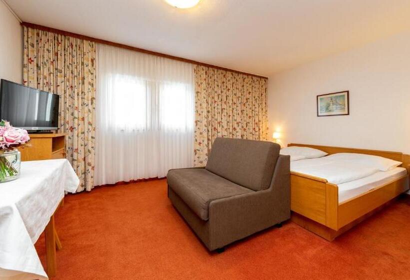 バルコニー付きシングルスタンダードルーム, Der Trattner   Hotel Trattnerhof & Hotel Schöcklblick