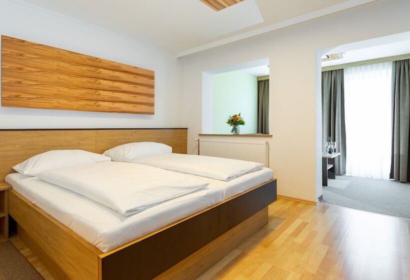 スタンダードルーム, Der Trattner   Hotel Trattnerhof & Hotel Schöcklblick