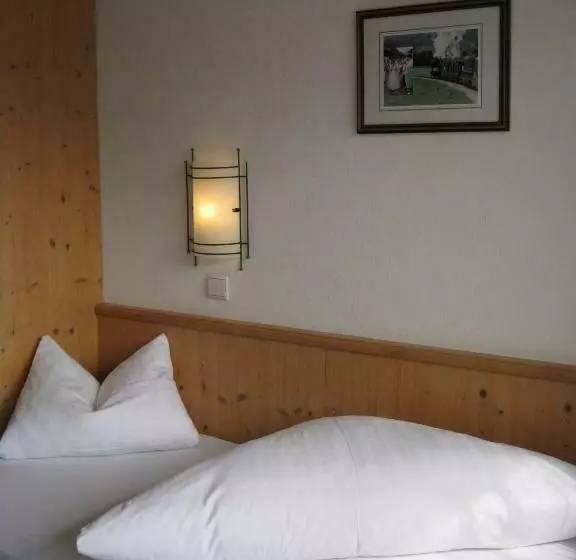 スタンダードシングルルーム, Apart Hotel Garni Strasser