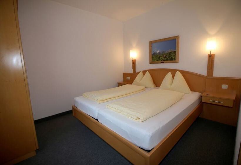 آپارتمان 2 خوابه با بالکن, Appartements Wieshof