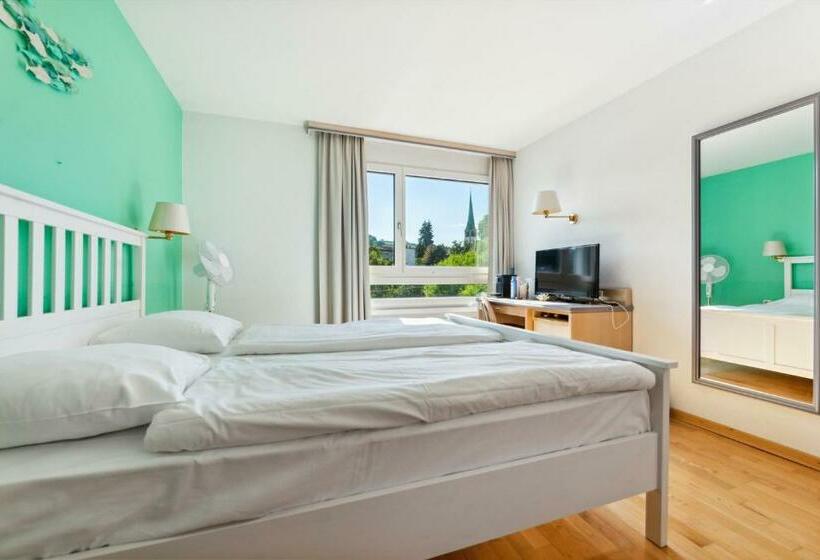 חדר סטנדרט נוף להרים, Becozy Du Lac Self Check In Hotel Riviera Edition