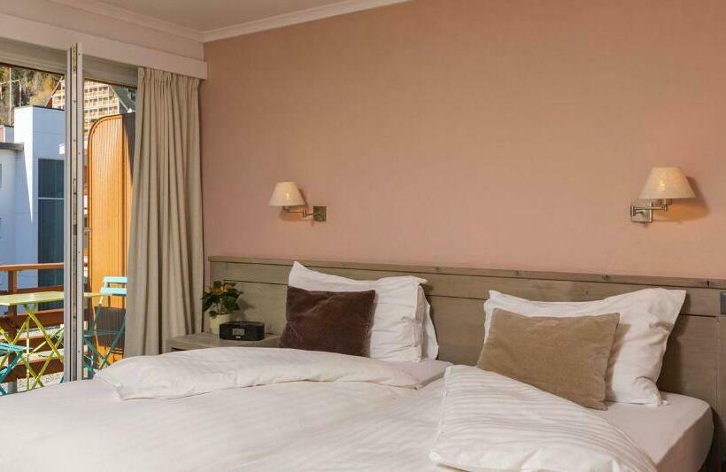 标准间, Central, Spa & Lounge Bar