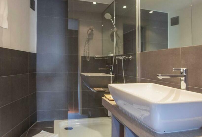 标准间, Central, Spa & Lounge Bar