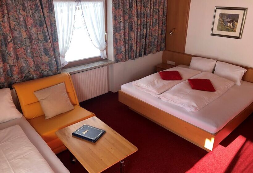 Номер Стандарт Трехместный, Garni Bergwelt