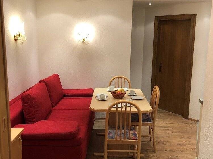 Апартаменты 2 Спальни, Garni Bergwelt