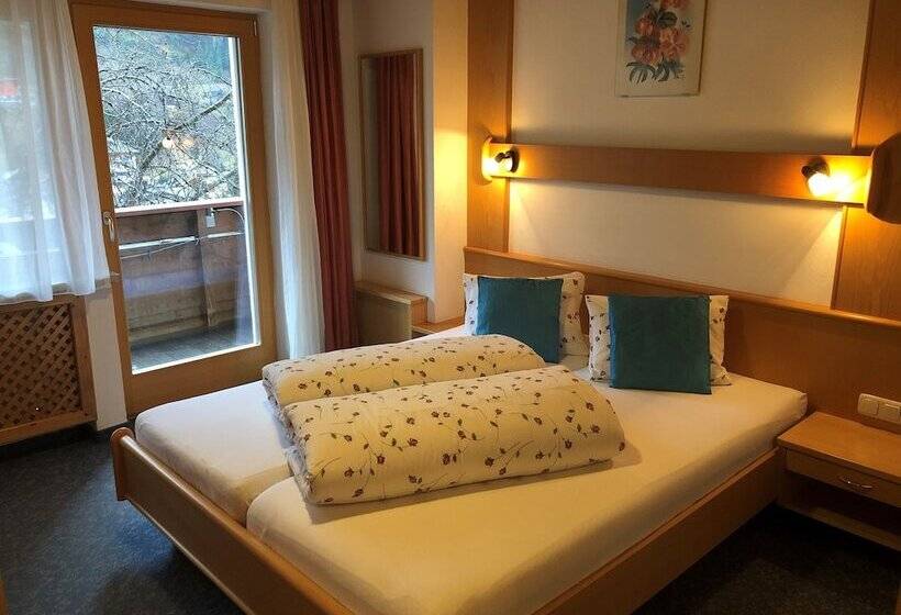 Апартаменты 2 Спальни, Garni Bergwelt