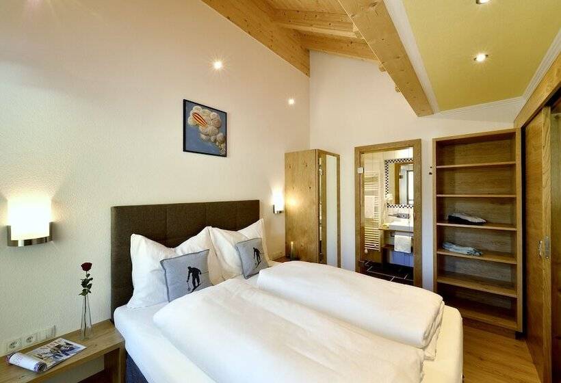 Апартаменты 3 Спальни, Garni Bergwelt