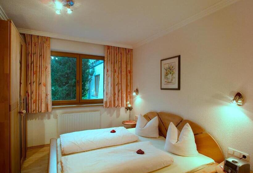 Люкс, Garni Bergwelt