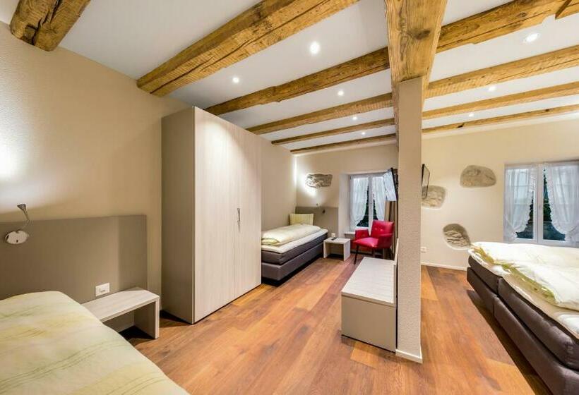 スタンダードトリプルルーム, Gasthaus Hirschen