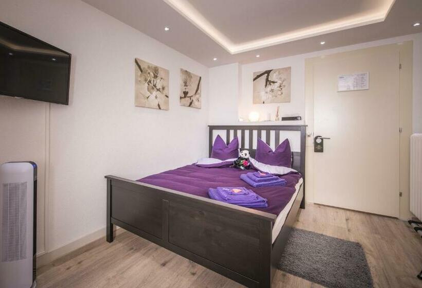 带1个卧室的高档别墅, Max Aviation Villa & Apartments