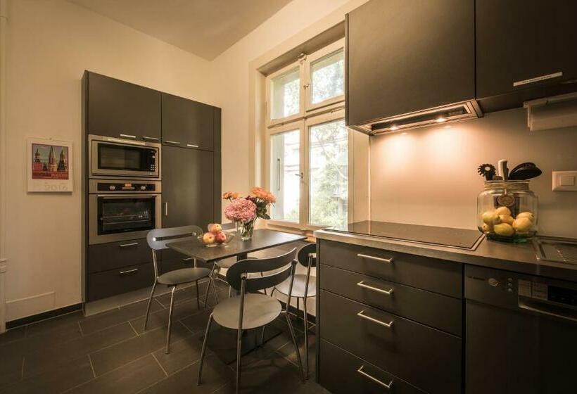 带1个卧室的高档别墅, Max Aviation Villa & Apartments