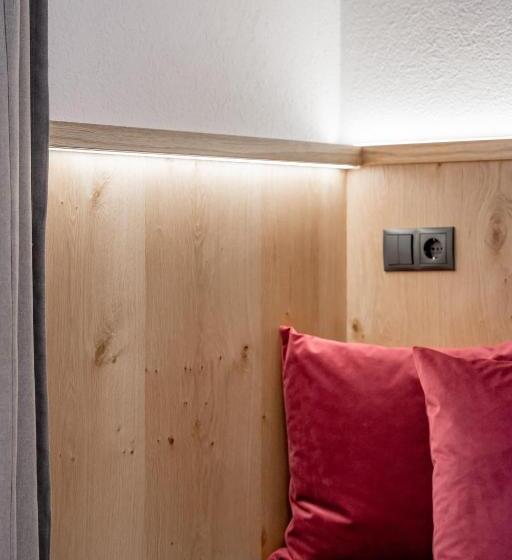 آپارتمان 1 خوابه, Montanara