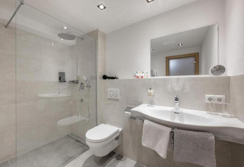 آپارتمان 1 خوابه, Montanara