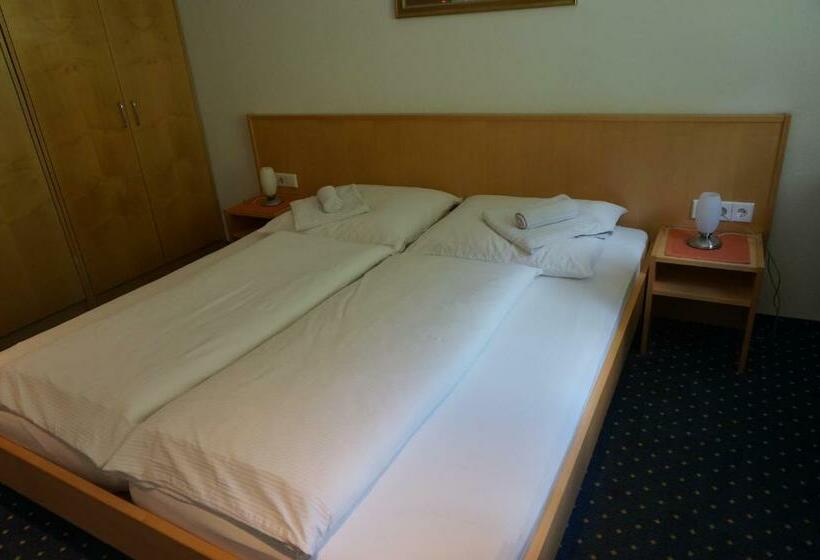 标准间, Pension Wilma