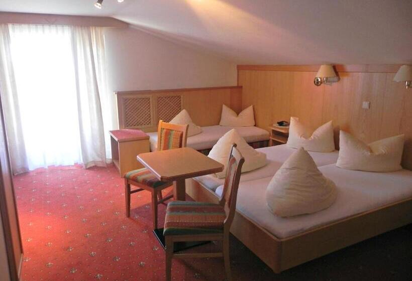 חדר סטנדרט לשלושה, Restaurant Sonnhof