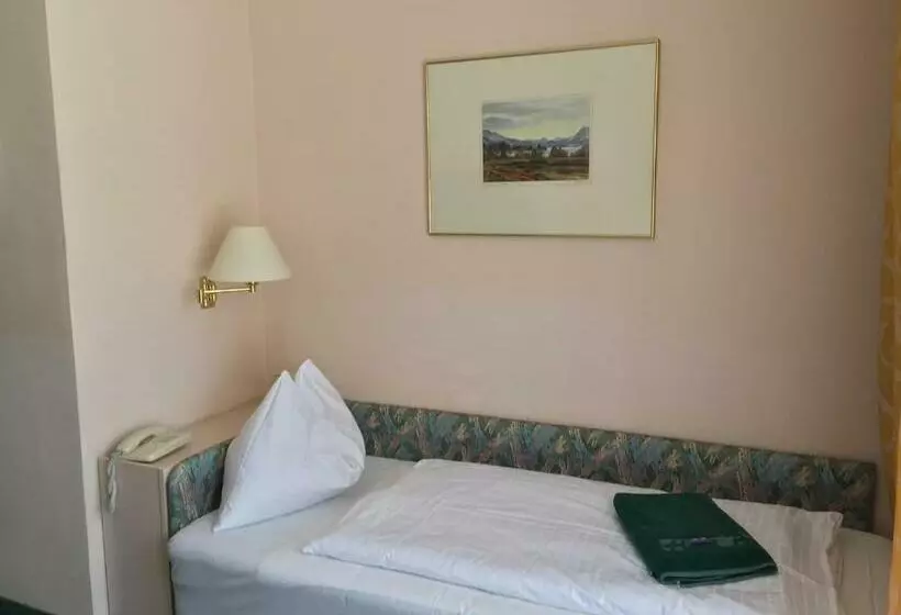 スタンダードシングルルーム, See Hotel Post Am Attersee