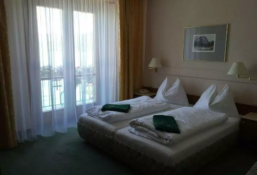 レイクビュースタンダードルーム, See Hotel Post Am Attersee