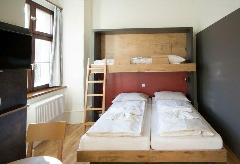 غرفة قياسية ثلاثية, Jufa Hotel Spital Am Pyhrn