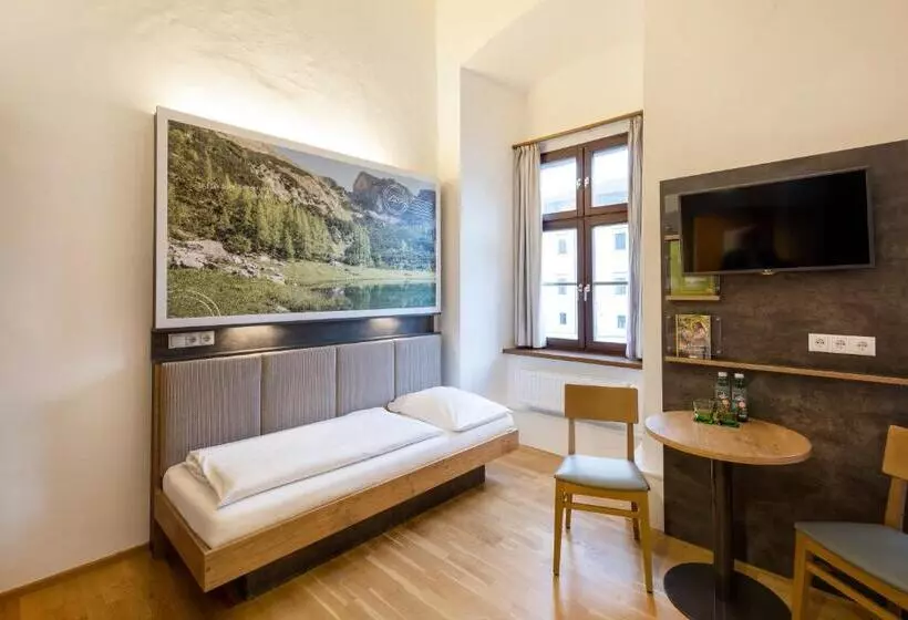 スタンダード４人部屋, Jufa Hotel Spital Am Pyhrn