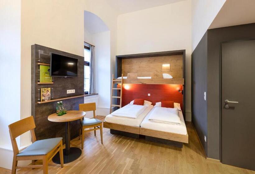 スタンダード４人部屋, Jufa Hotel Spital Am Pyhrn