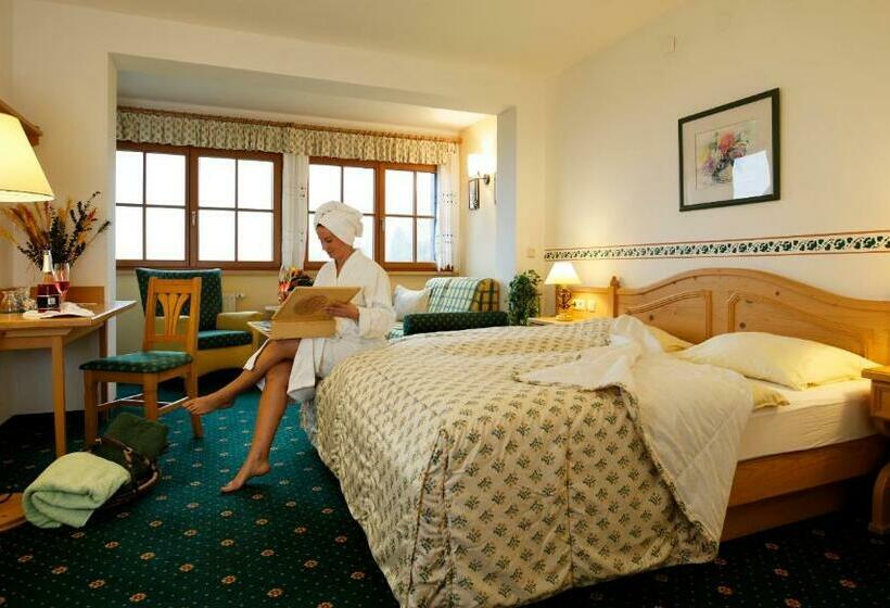 غرفة سوبيريور مزودة بشرفة, Landhotel Spreitzhofer