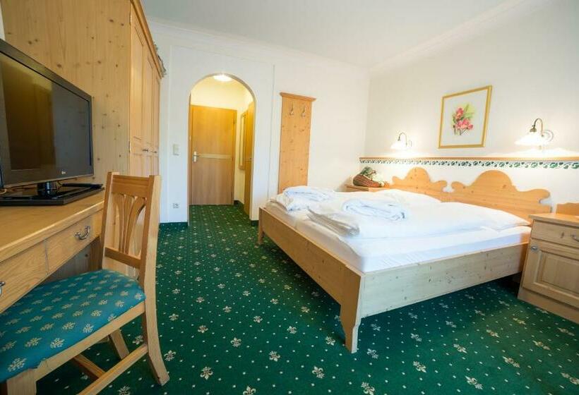 غرفة قياسية مزوَّدة بشُرفة, Landhotel Spreitzhofer