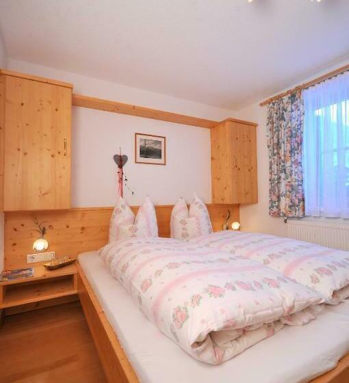 スタンダードルーム, Pension Faneskla