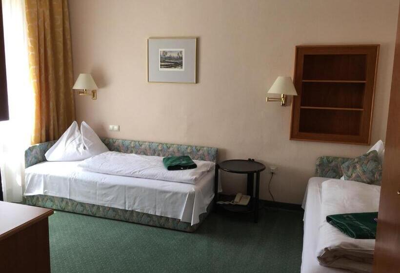 Номер Стандарт, See Hotel Post Am Attersee