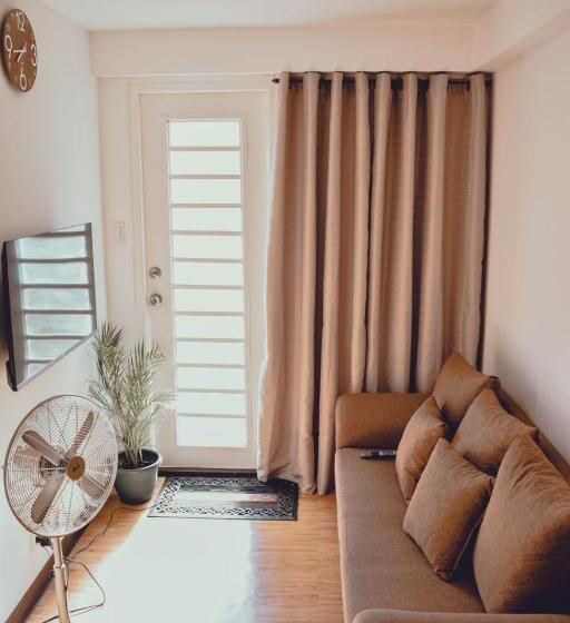 Семейный Номер, Aipad Condo Rentals