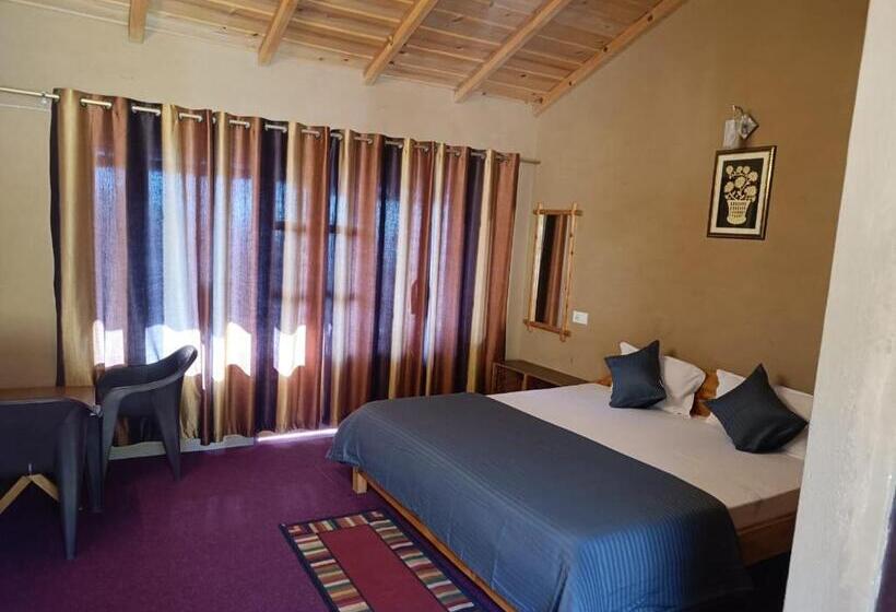 标准间, Binsar Oak Paradise Resort  Uk