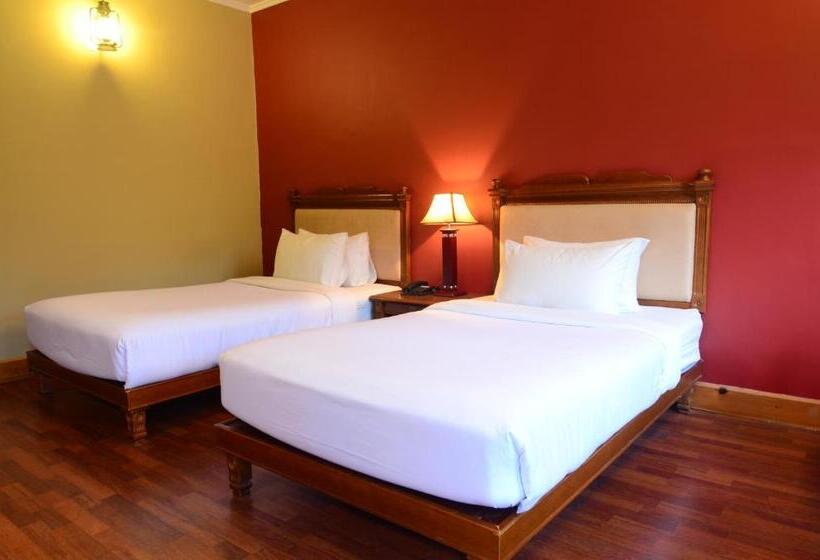 اتاق لوکس, Dragons Nest Resort