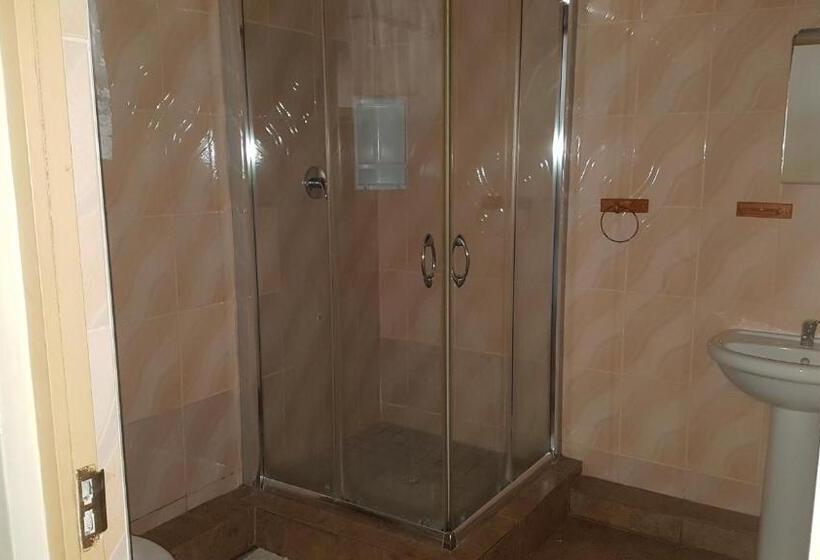 کلبه ییلاقی دلوکس یک خوابه, Golden Dawn Chalets