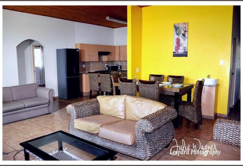 샬레, Golden Dawn Chalets