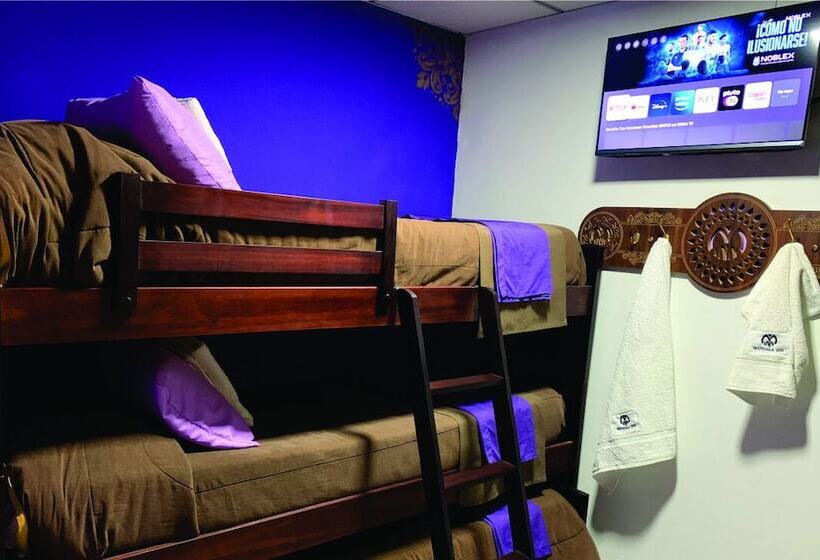 スタンダードトリプルルーム, Mandala Inn