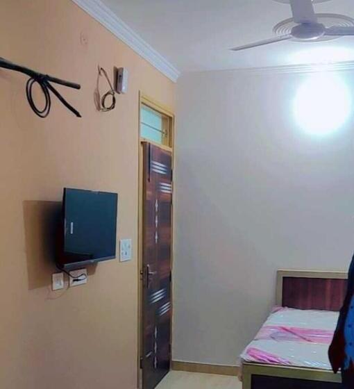 Трехместный Номер Классика, Pop 80730e Hotel Rajeshwari