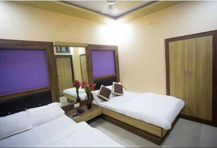 デラックスファミリールーム, 5 Mint Walking From Dargah Hotel Dabi Palace