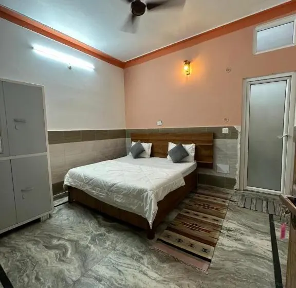 Standaardkamer met Kingsize Bed, Flow House