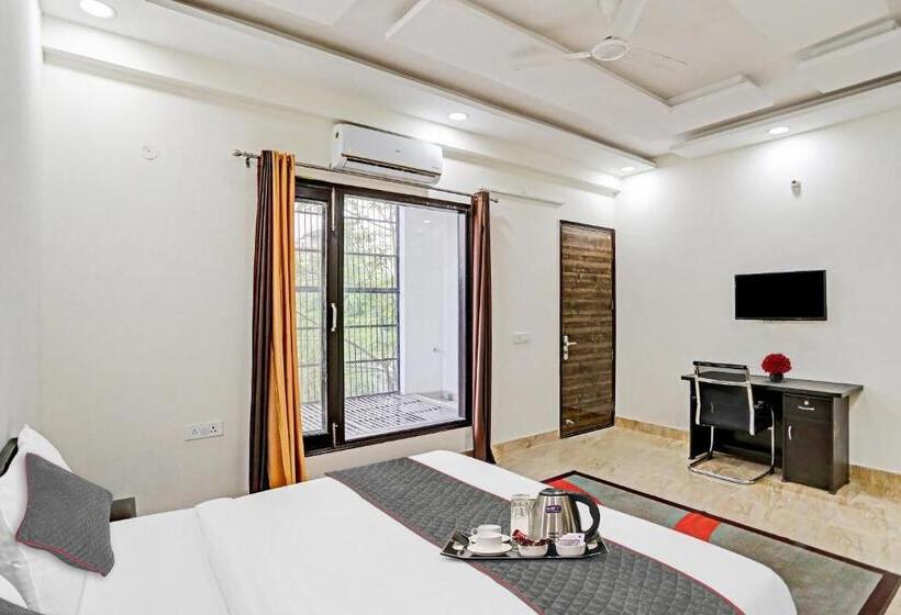 Трехместный Номер Классика, Collection O Hotel The Sunrise