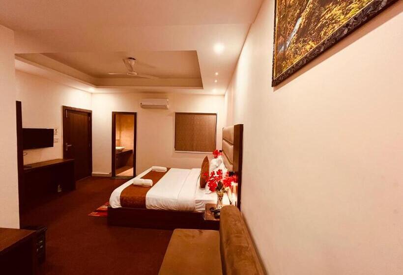 Номер Deluxe, Olive Vault, Most Awarded Property In Haridwar