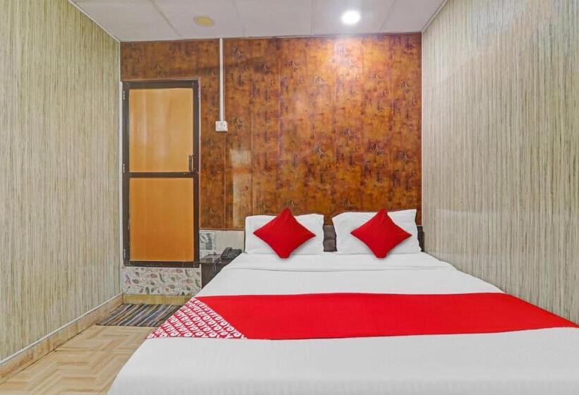 Трехместный Номер Классика, Oyo Flagship Geetanjali