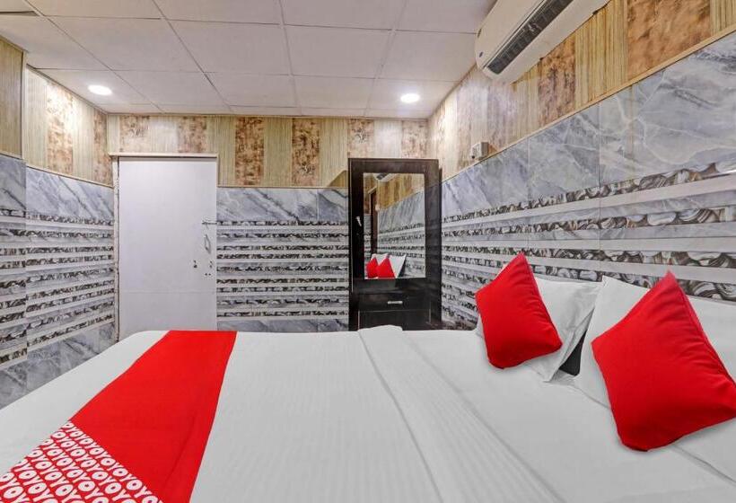 Трехместный Номер Классика, Oyo Flagship Geetanjali